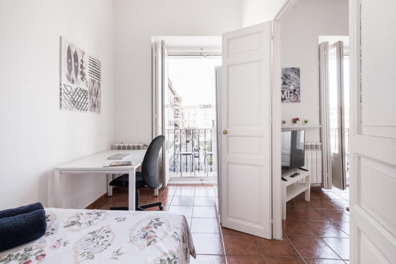 Comfy 4 Rooms Apt In The Heart Of Chueca Мадрид Экстерьер фото